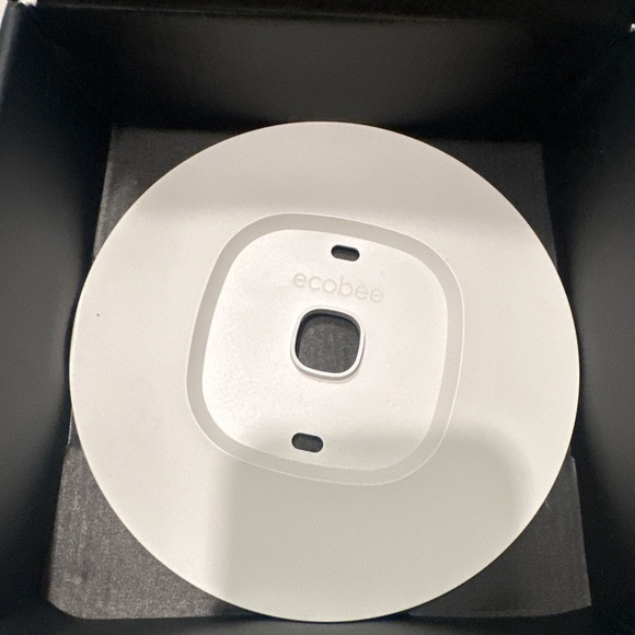 Ecobee3 Lite Smart Thermostat - Picture 4 of 4
